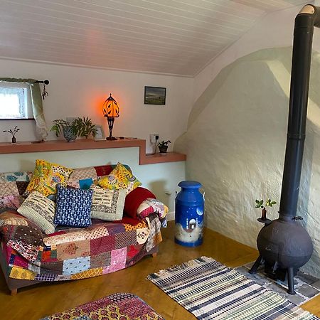 Unique Old Stone Cottage Килларни Экстерьер фото
