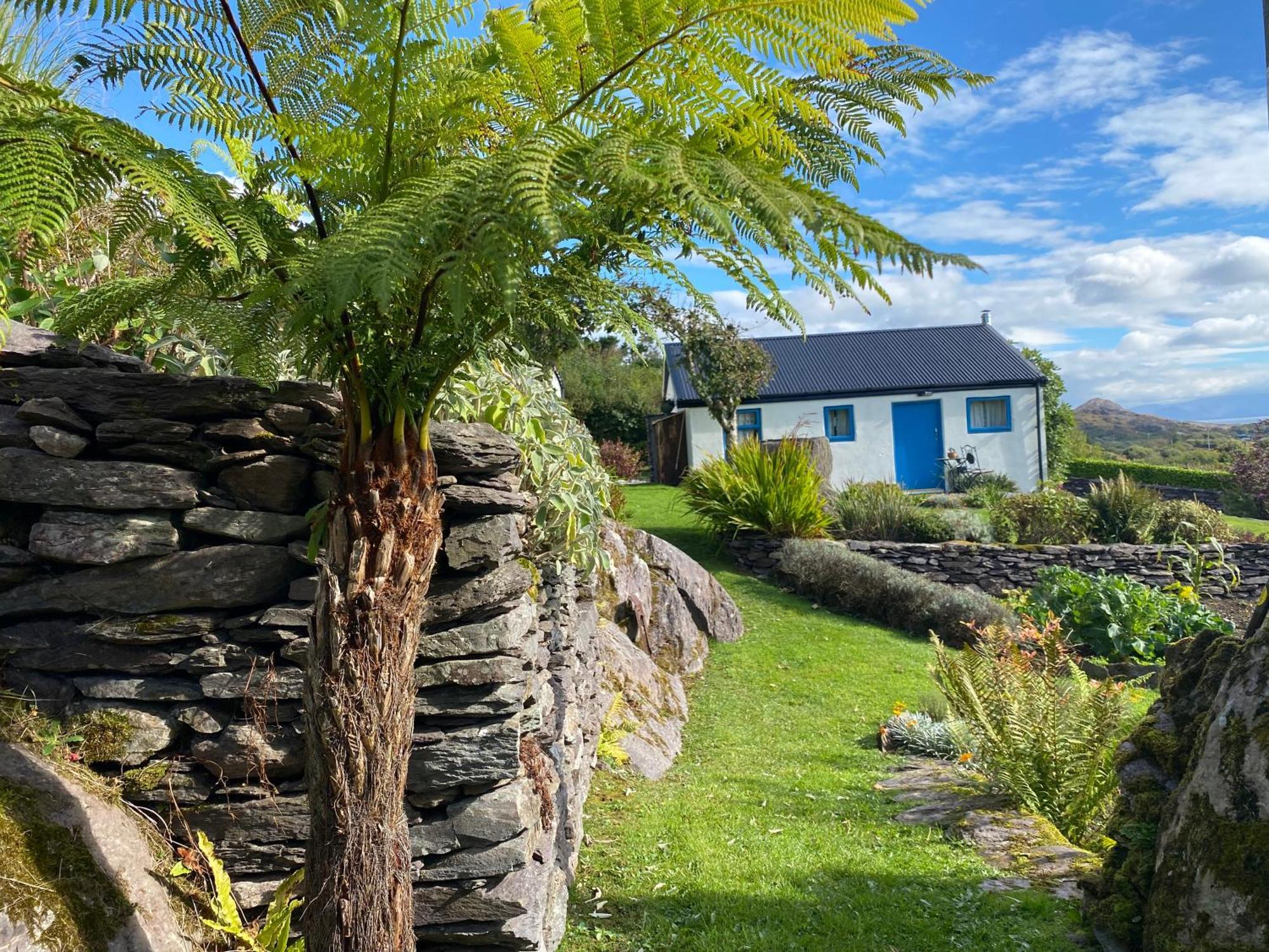 Unique Old Stone Cottage Килларни Экстерьер фото